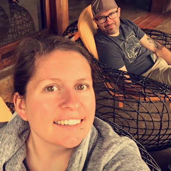 Meet your ๐ Posh Ambassador ๐ - Picture 4 of 5